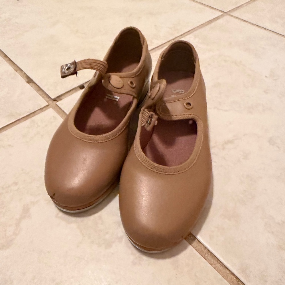Classic Tan tap Kids Dress Shoes